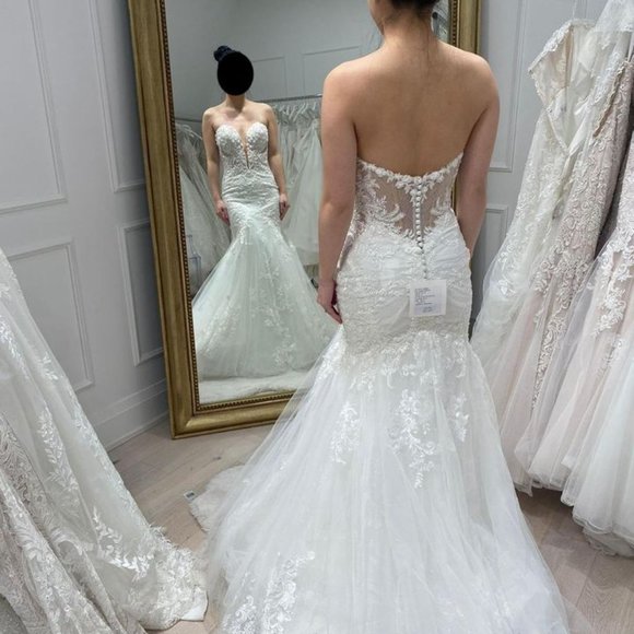 Essence of Australia Wedding Dress - Picture 6 of 6